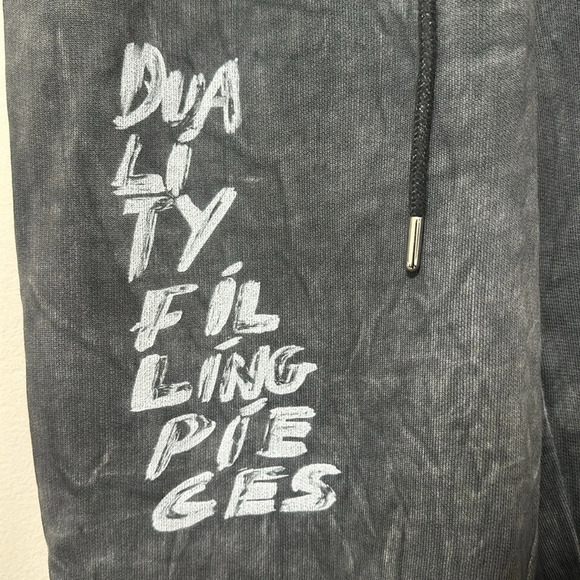 Filling Pieces - Picture 9 of 14